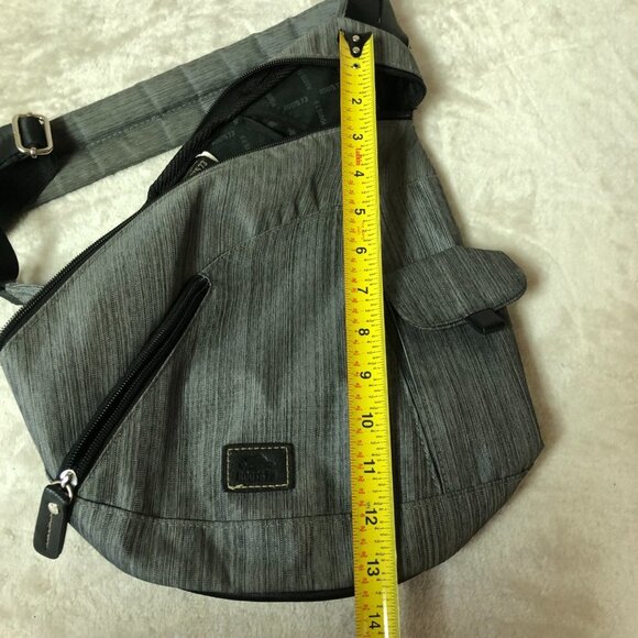 Roots 73 Crossbody Grey/Black Slingback Backpack Bag Unisex - Picture 10 of 11